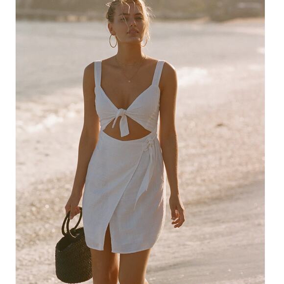 L*SPACE Morning Star Dress White {V53} - Picture 2 of 5